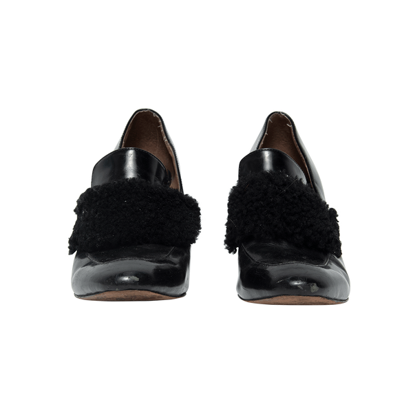 BCBG Black Fluffy Loafer Heels 