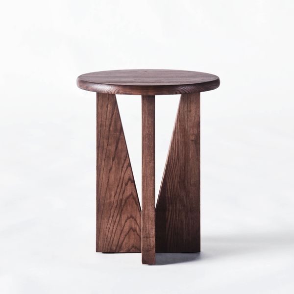V Side Table 
