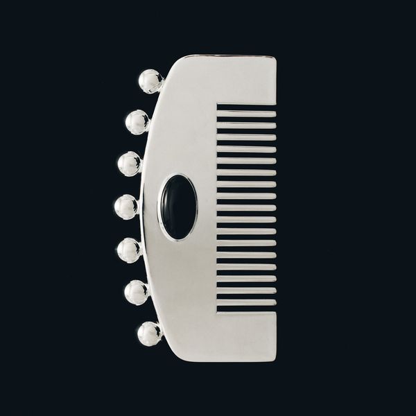 Seven Ball Comb