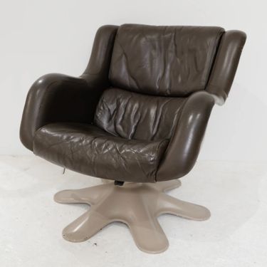 Brown Lounge Chair by Yrko Kukkapruo for Haimi