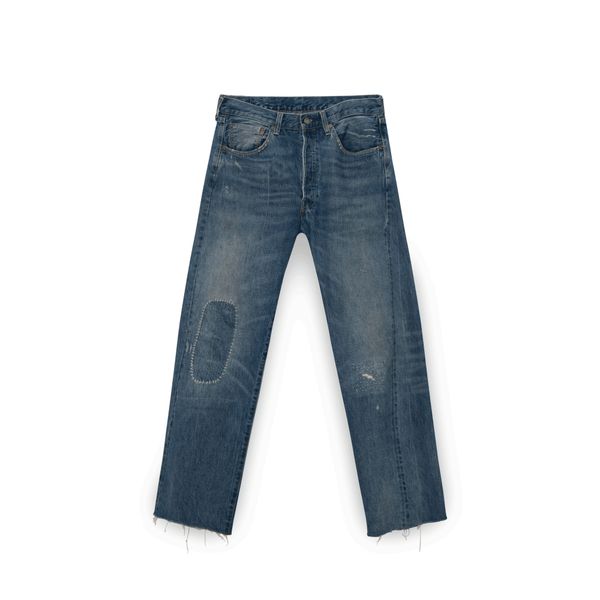 Levi's Straight Leg Distressed Jeans