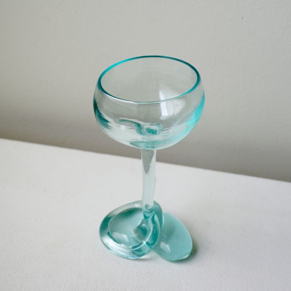 B127 - Recycled Coupe Glass in Clear