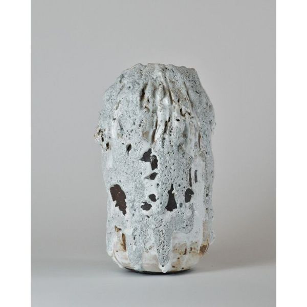 Vessel No. 1009 by Caroline Blackburn, 2023