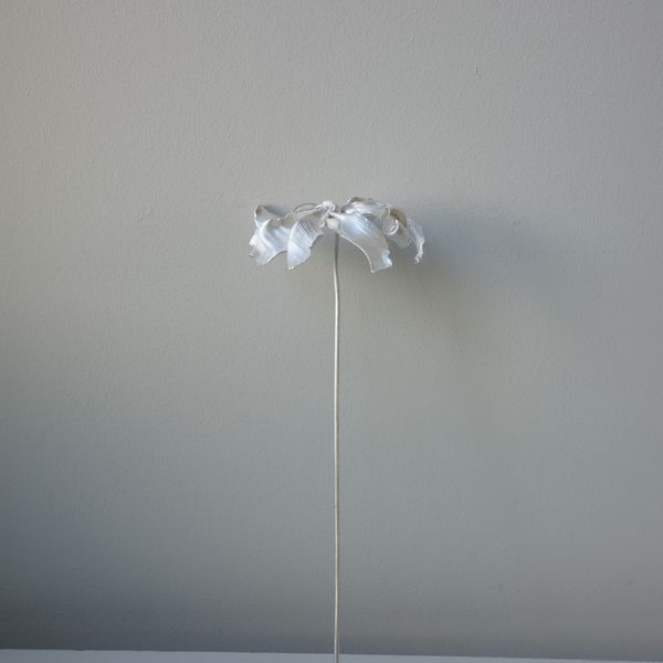 L57 Flower Ornament in Silver