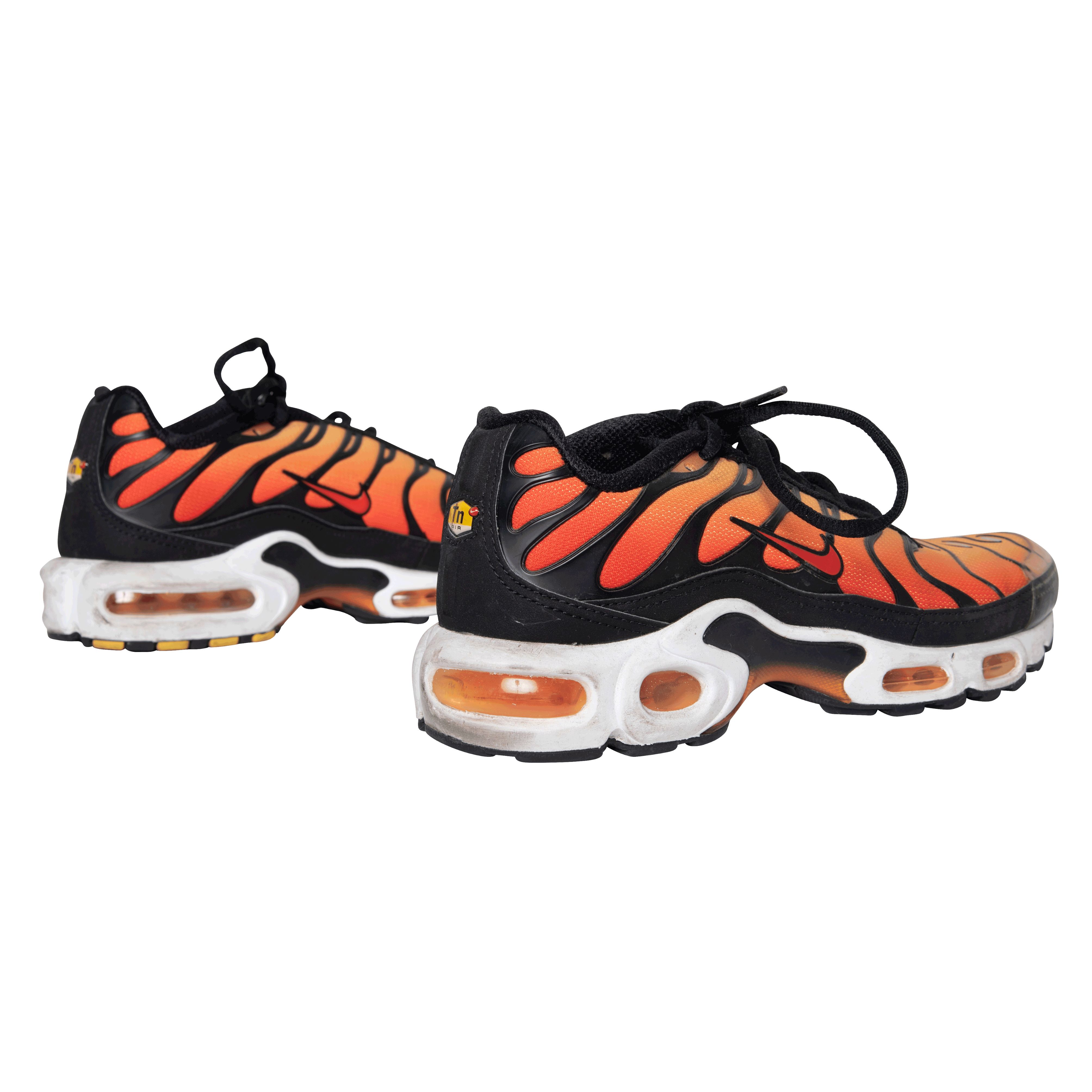 Air max plus hot sale team orange neptune green