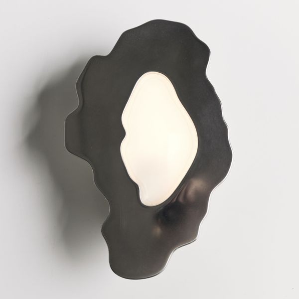 Glimpse Sconce
