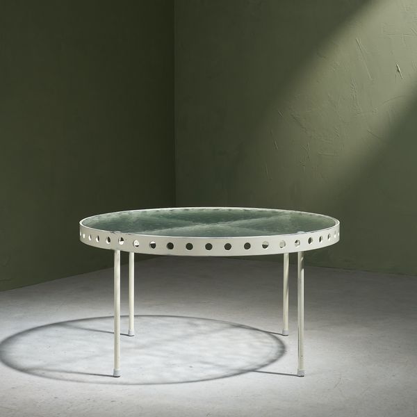 Circular Coffee Table in White Lacquered Steel and Glass top by Janni van Pelt for MyHome, The Netherlands 1950s