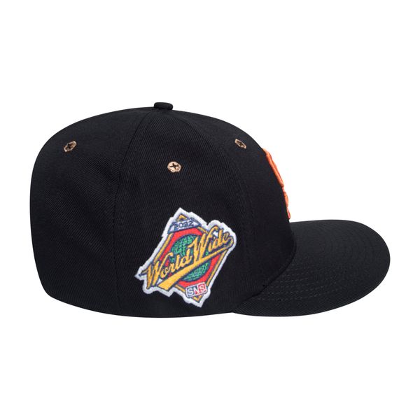 A Loose Screw Snapback - SF Hat 