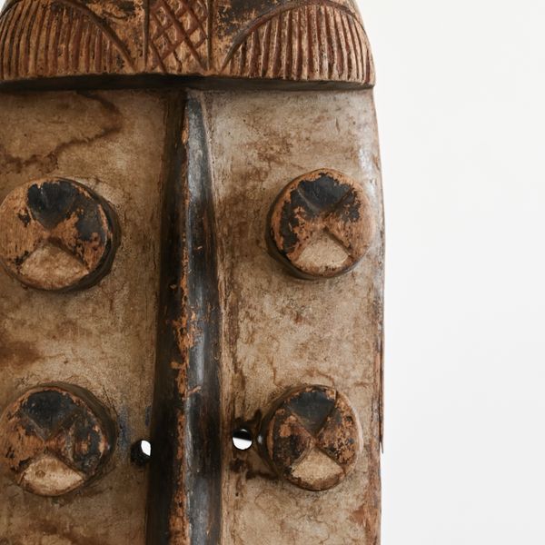 'Wise One' Kerrien Tribe Mask
