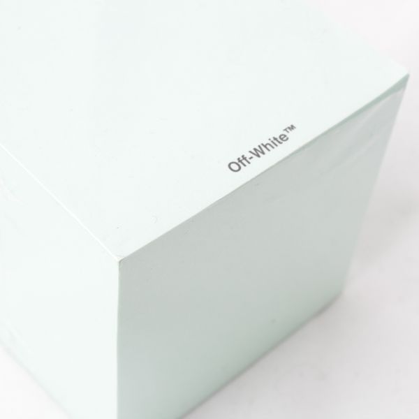 Off-White Post It Notes