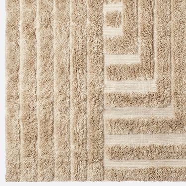 Shaggy Labyrinth Beige Rug 