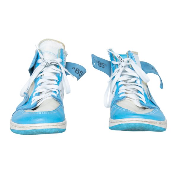 Off-White x Air Jordan 1 Retro High OG  "UNC"