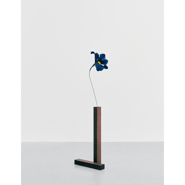 P-A vase 17