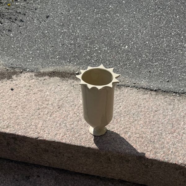 SV001 Vase