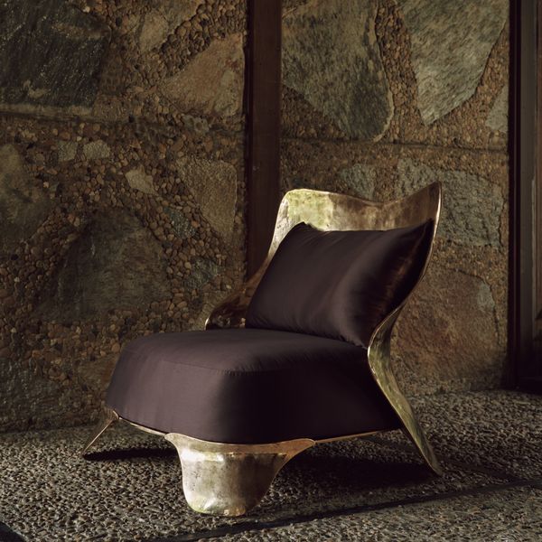 Hundō Lost Wax Bronze Chair