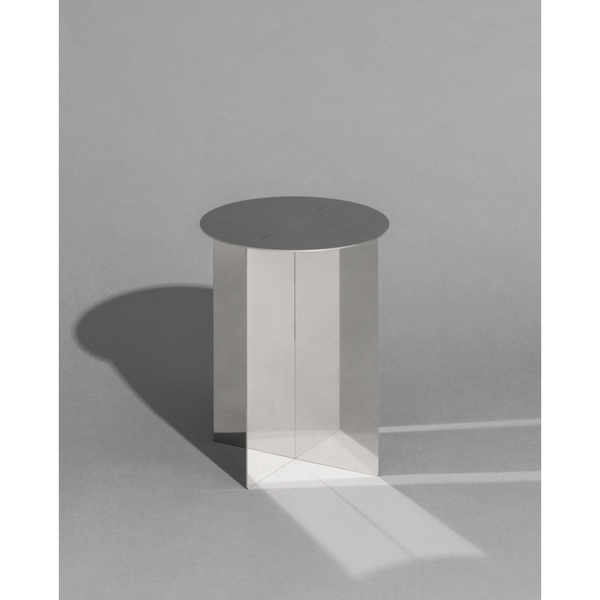 NM05.3 Stool / Side Table