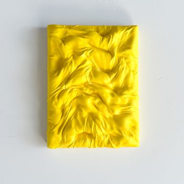 Skin Contact (Yellow)