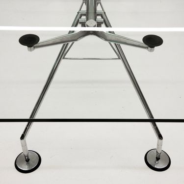 Nomos Table by Norman Foster, 1987