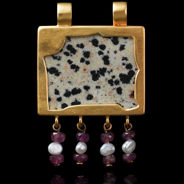 PURU PENDANT