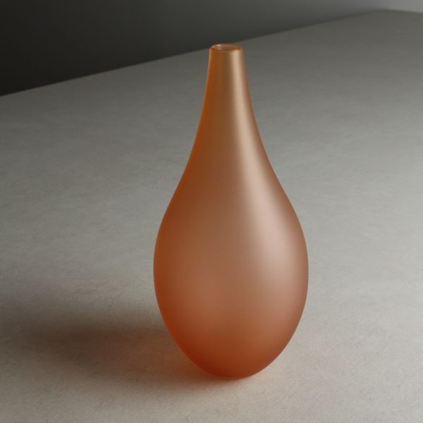 Medium Vase in Apricot