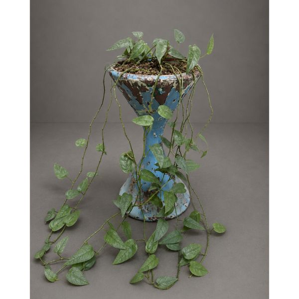 SMALL BLUE WILLY GUHL DIABOLO WITH DRIPPY CEBU BLUE PLANT, 1960