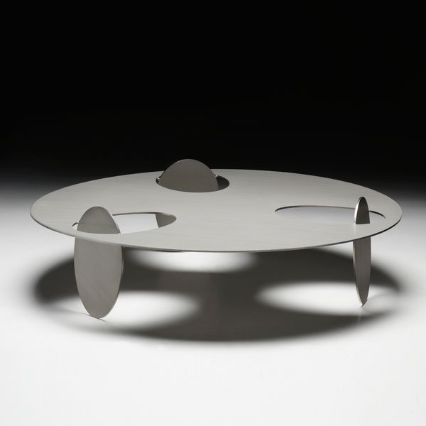 4D Table by Kutarq