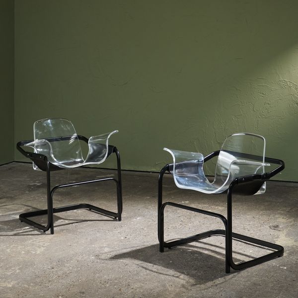 Pair of Cantilever Lounge Chairs in Acrylic, Leather and Steel by Paolo Tilche for Arform Brasil, 1970s
