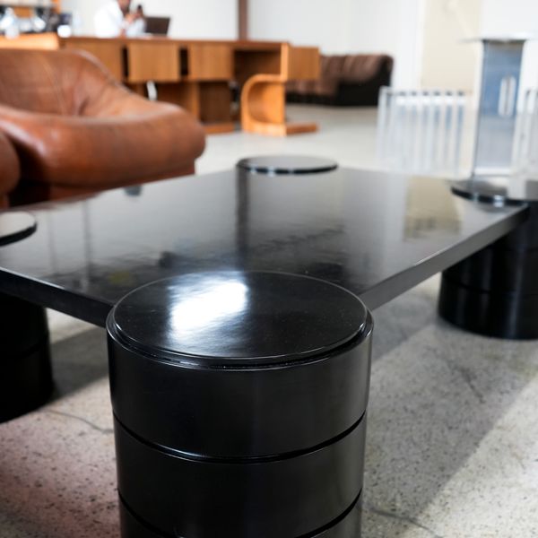 WT-G1 Tonn Table - Lacquer