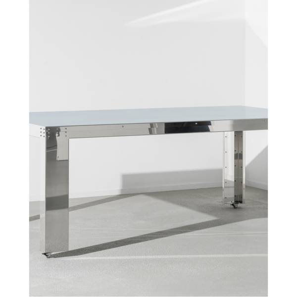NM21 Table / Dining Table