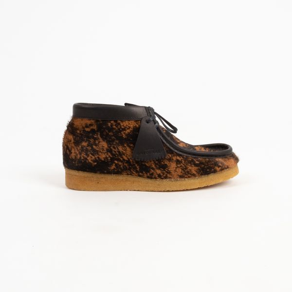 Clarks Wallabee Boot in Premium Hair Tortoise Shell Print