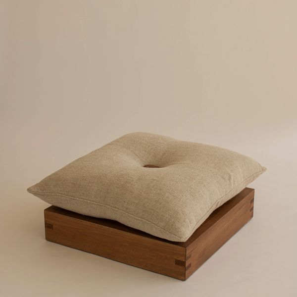 GD Lazy Ottoman
