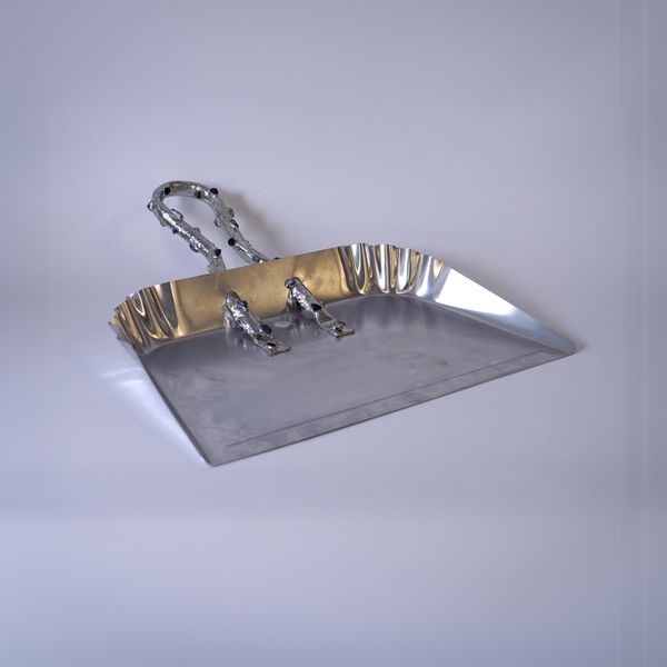 Dust Pan