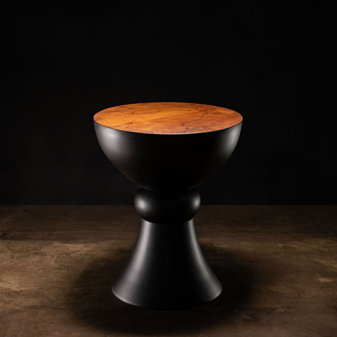 Caliz Table by Costantini Design | Basic.Space