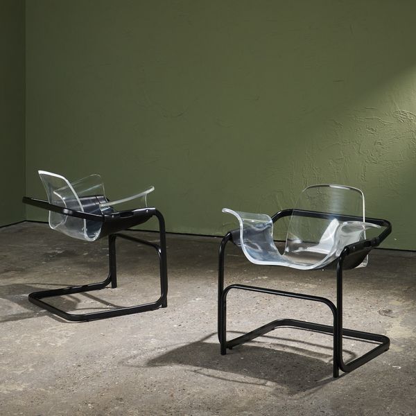 Pair of Cantilever Lounge Chairs in Acrylic, Leather and Steel by Paolo Tilche for Arform Brasil, 1970s
