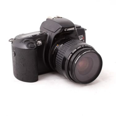 Canon EOS Rebel XS 35mm SLR Camera