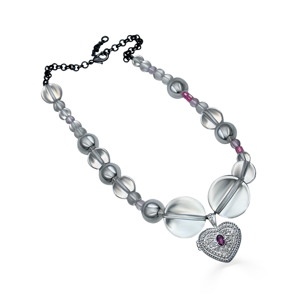 AUDREY NUNA X NUNCHI LOCKET