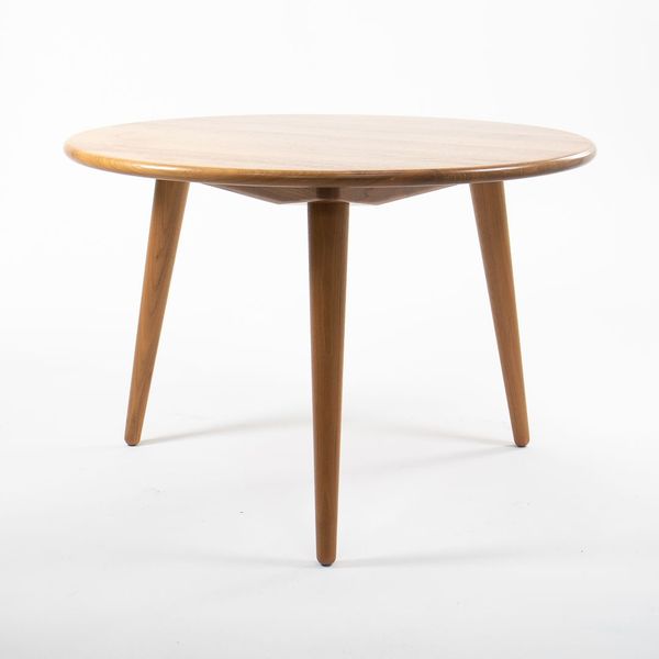 Lacquered Walnut Coffee Table by Hans Wegner for Carl Hansen, 2021