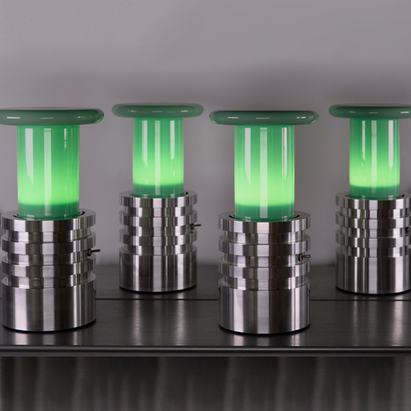 Mycelium Lamp in Glossy Green